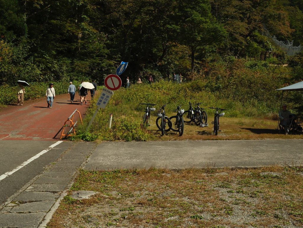 称名滝 遊歩道の手前の自転車置き場